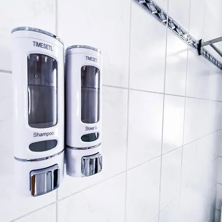 Levax Living - Stadion - Clarapark - 54qm *