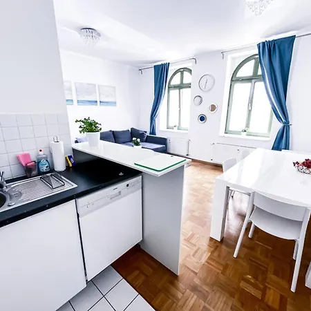 Levax Living - Stadion - Clarapark - 54qm